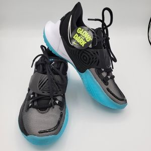 Nike Kyrie Low 3 sneakers